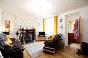 Lounge- click for photo gallery